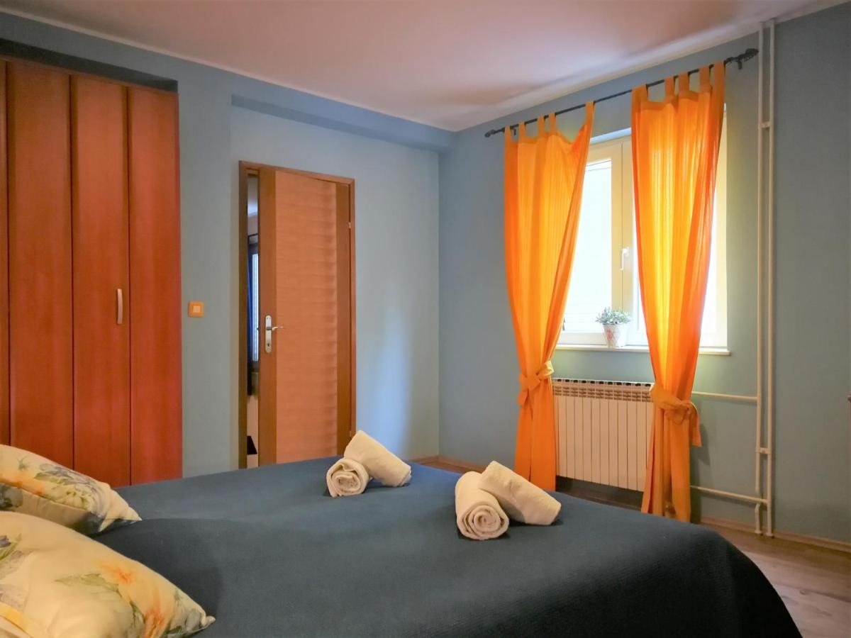 Apartments Bilic With Garden & Swimming Pool - 50M From The Beach Pjescana Uvala Exterior photo